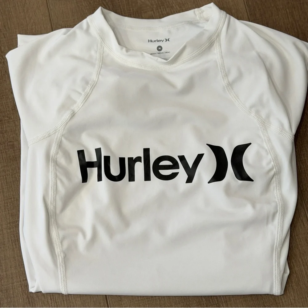 Hurley White Rashguard Short Sleeve‎ Women M UPF 50+ Beach Resort Cruise Boating - Picture 4 of 8